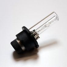 D2S / D2R Lamps XENON 8000K OEM HID Bulbs High Quality Metal Base 2pcs 